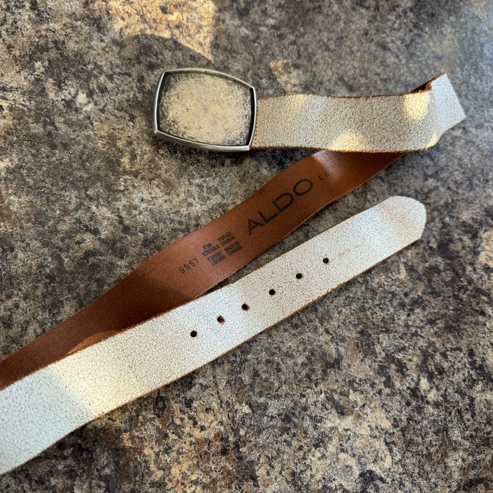 90s cream white Aldo Belt